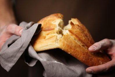“U tozzulu” il pane biscottato calabrese