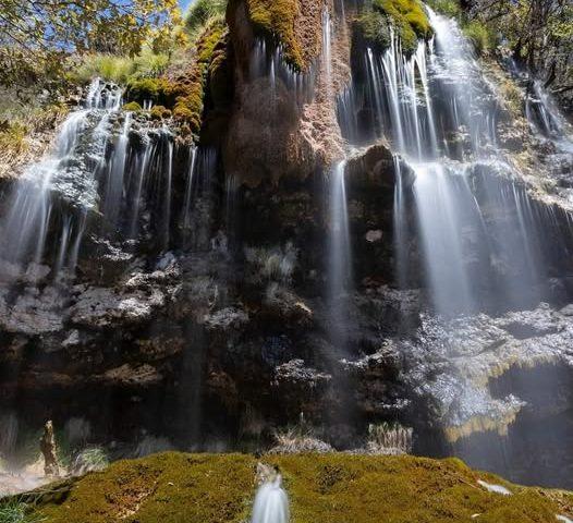 Oggi vi porto alla splendida cascata del Tufarazzo e le sue ninfee