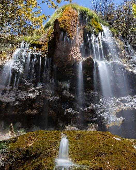 Oggi vi porto alla splendida cascata del Tufarazzo e le sue ninfee