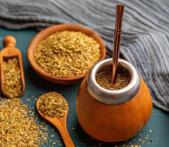 La bevanda tipica di Lungro (CS): il mate