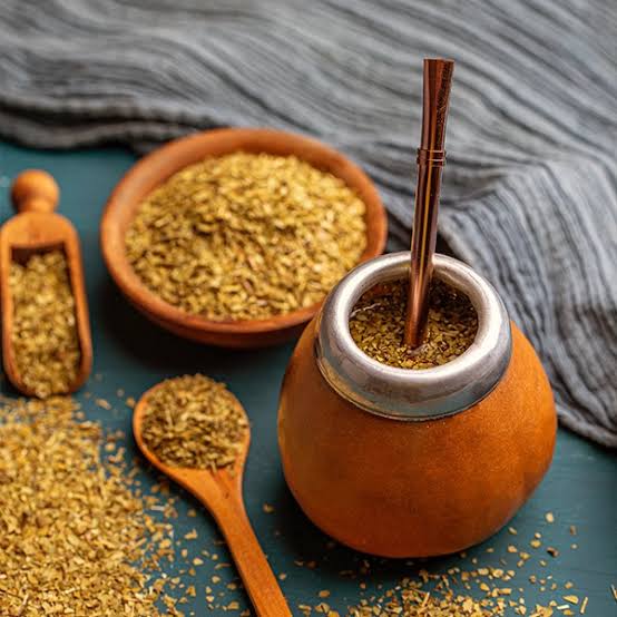 La bevanda tipica di Lungro (CS): il mate