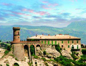 Source: https://calabriastraordinaria.it/idee-di-viaggio/alla-scoperta-di-caccuri-tra-i-borghi-piu-belli-ditalia