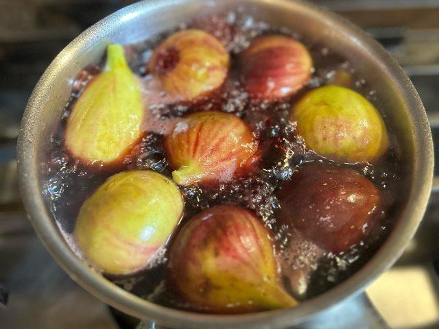 Antica ricetta calabrese: fichi sciroppati!