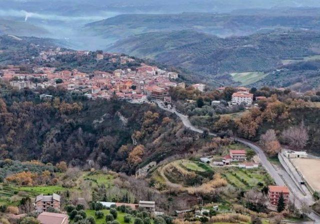 La via del Marrani: Storia del ghetto di Piscopio (VV)